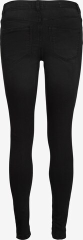 VERO MODA Skinny Jeans 'Tanya' in Schwarz