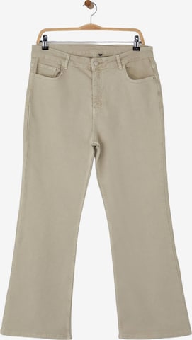 Trendyol Curve Jeans in Beige: front