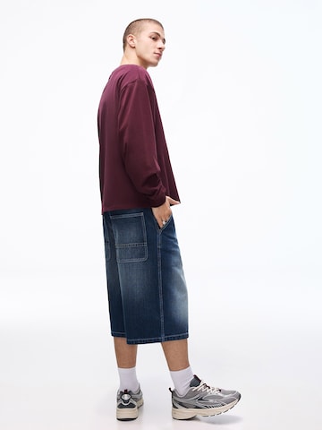 Bershka Široke hlačnice Kavbojke | modra barva