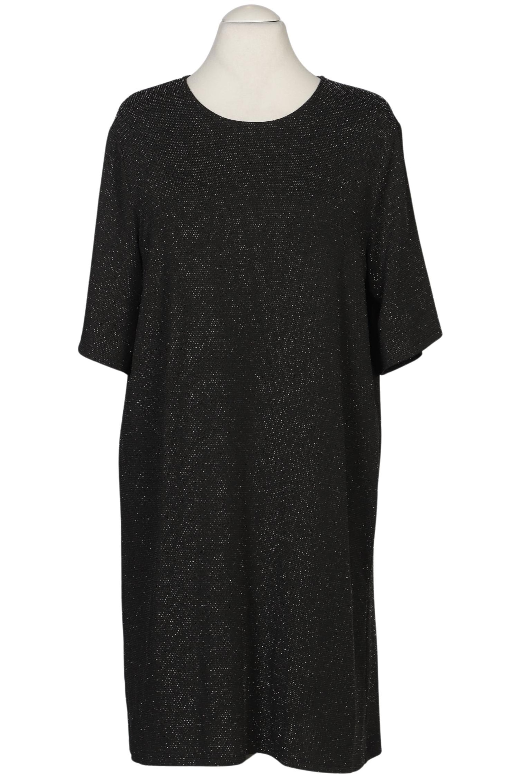 Vero Moda Curve Dress in XL in Black: front