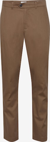 !Solid Regular Chino Pants in Brown: front