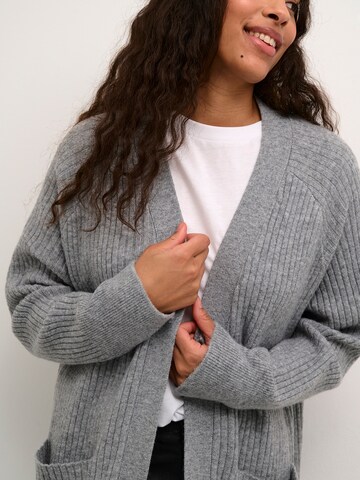 Kaffe Cardigan 'Rinya' i grå