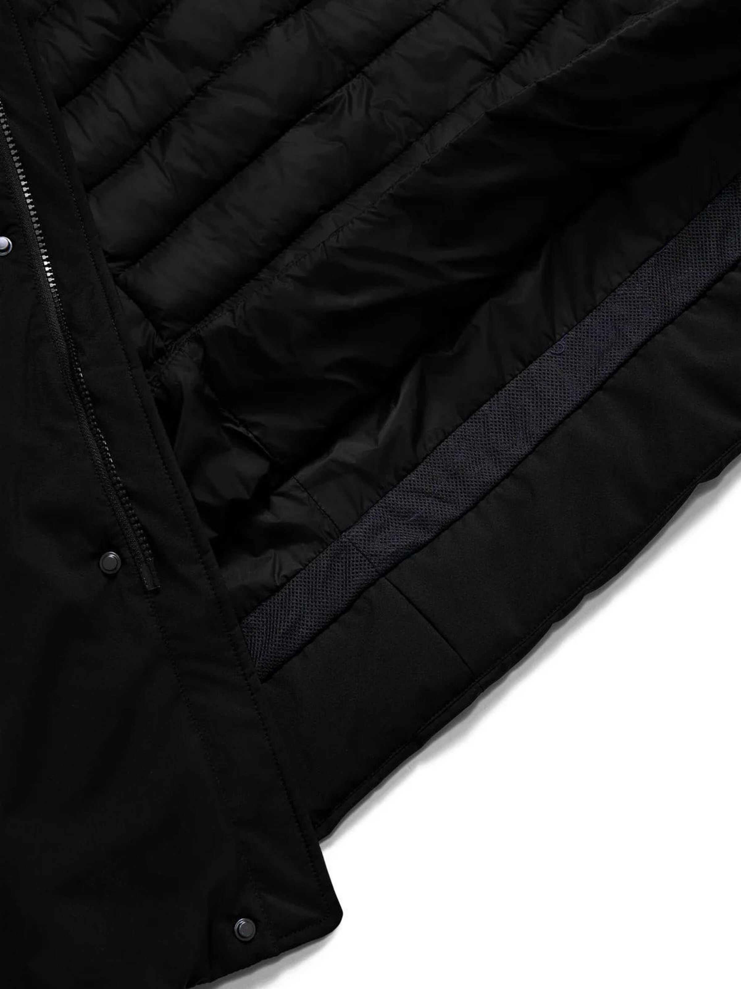 BOMBOOGIE Winter Jacket in Black