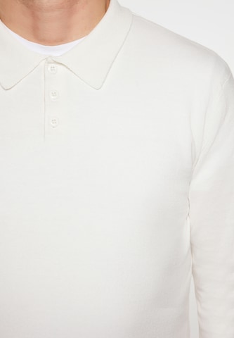 Pullover di MO in bianco