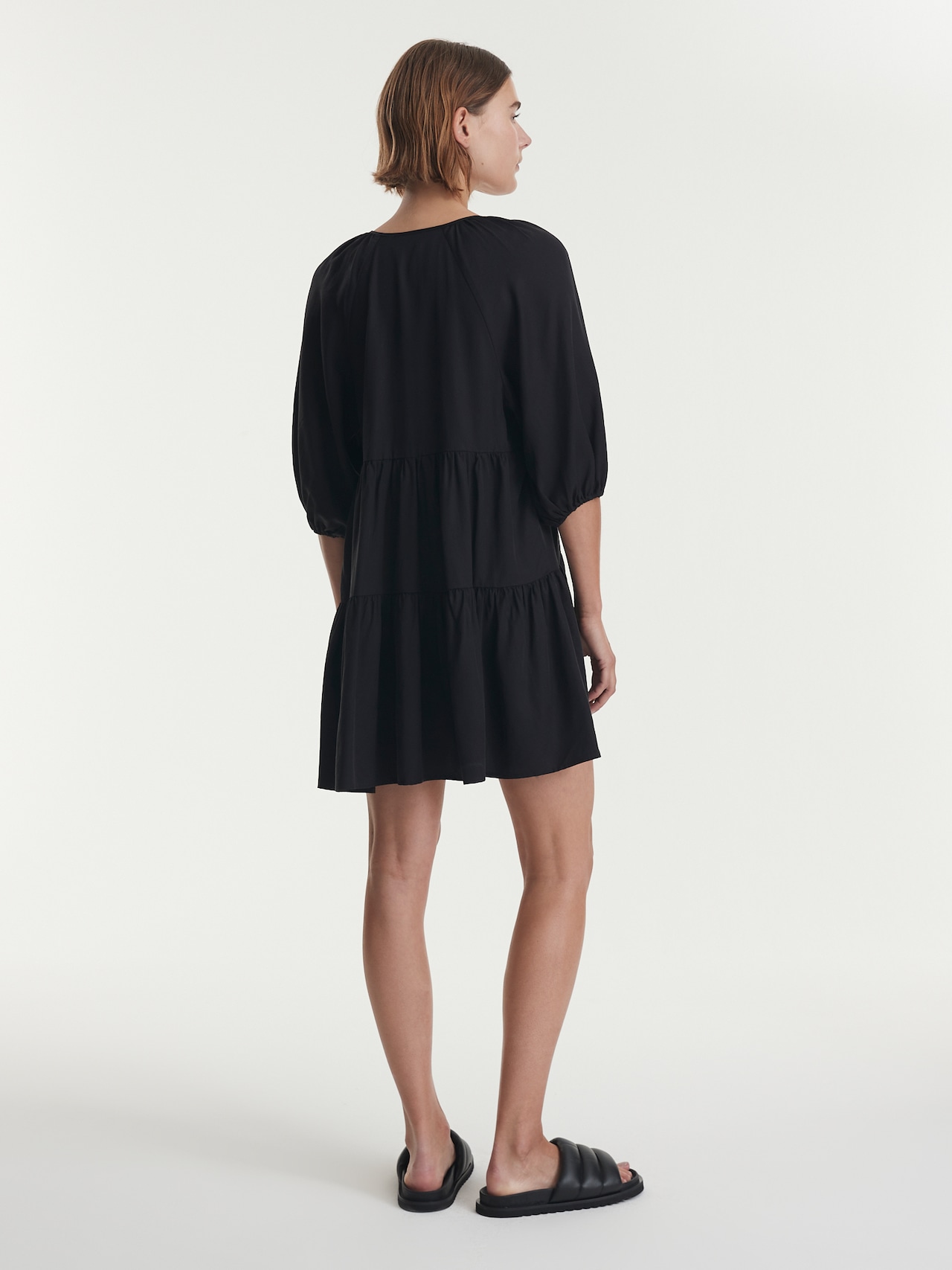 EDITED Produkte Kleid 'Aamu' schwarz