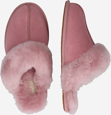Papuci de casă 'Scuffette' de la UGG pe roz
