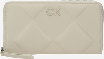 Calvin Klein Wallet 'Quilt' in Grey: front