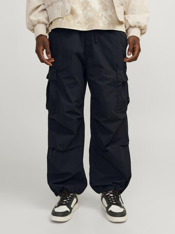 JACK & JONES Wide leg Cargo Pants in Black: front