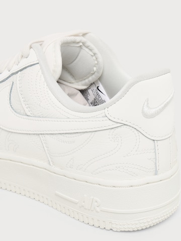 Sneaker low 'Air Force 1 '07' de la Nike Sportswear pe bej