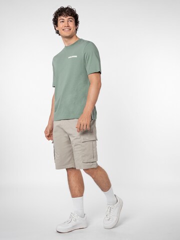Sublevel T-Shirt in Grün