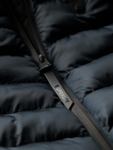 Veste mi-saison Superdry & Co en bleu