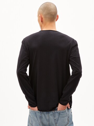 T-Shirt ARMEDANGELS en noir