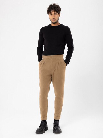 Antioch Regular Bundfaltenhose in Beige