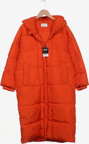 Reserved Jacket & Coat in S in Orange: front