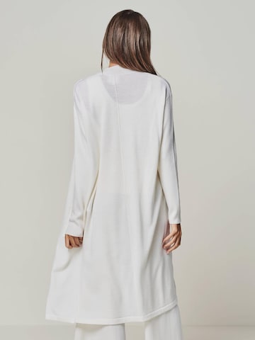 YOU LOOK PERFECT Gebreid vest 'BLOSSOM' in Wit