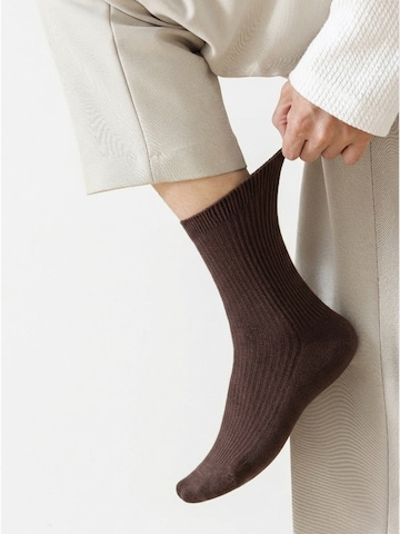 Millo Socks 'Cosy Steps' in Brown