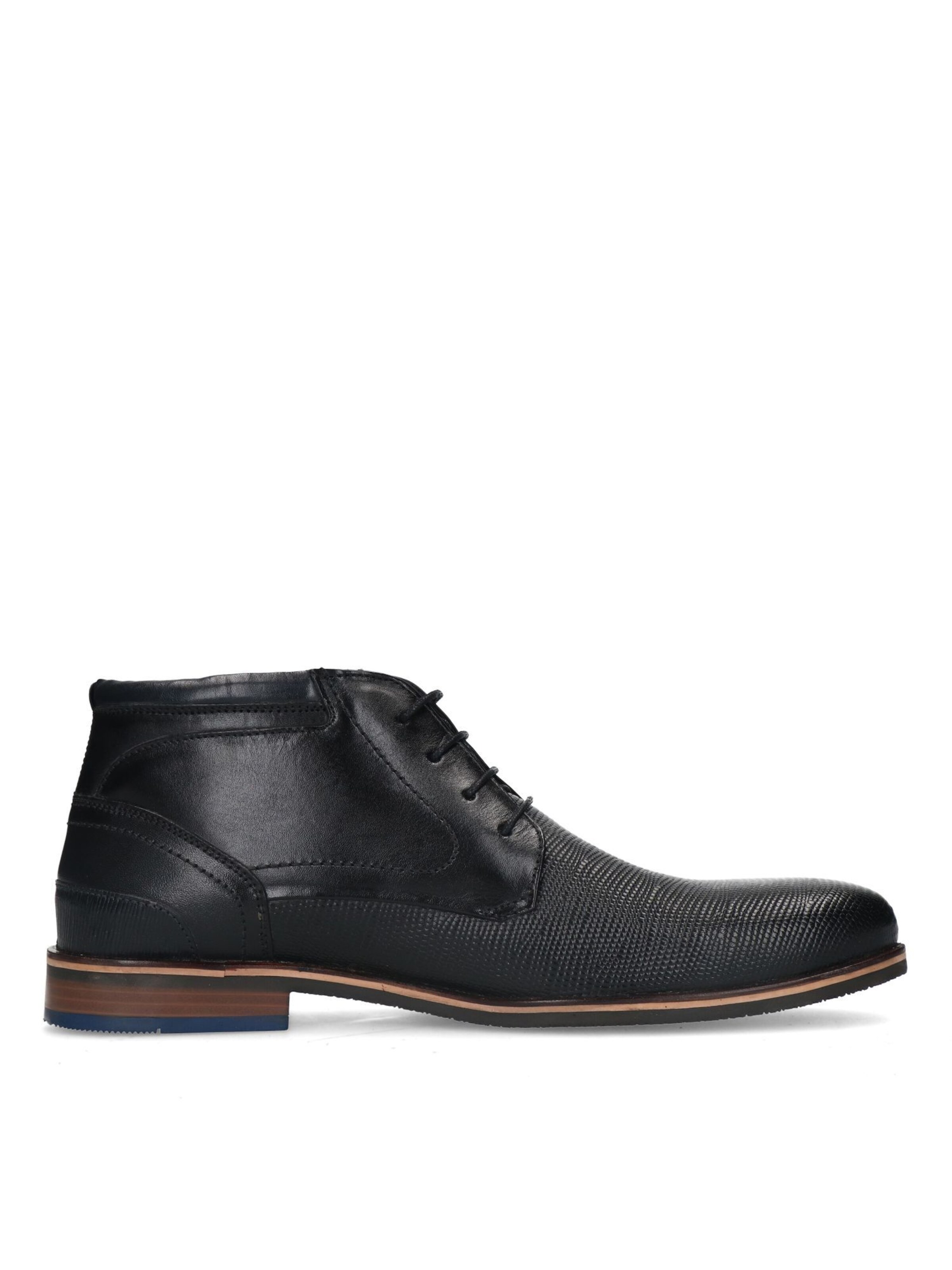 MANFIELD Lace-Up Boots in Black