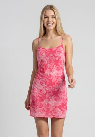 MYMO Dress in Pink: front