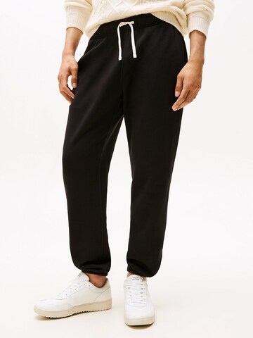 Effilé Pantalon 'ESSENTIAL' TOMMY HILFIGER en noir : devant