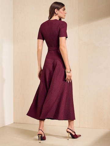 Friends Like These Kleid in Rot