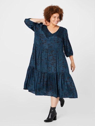 Rochie KAFFE CURVE pe bleumarin / negru, Vizualizare model