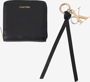 melns Calvin Klein Naudas maks: no priekšpuses