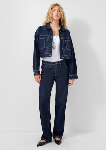 QS Regular Jeans-Hose in Blau: Vorderseite