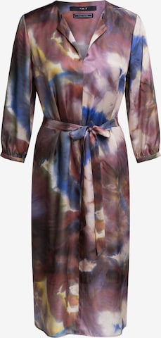 SET Mekko värissä punainen: etupuoli