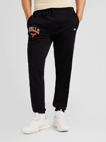 NEW ERA Tapered Trousers 'NBA ESSENTIALS CHIBUL' in Black: front