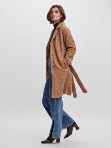 VERO MODA Between-Seasons Coat 'Twirlisia' in Brown