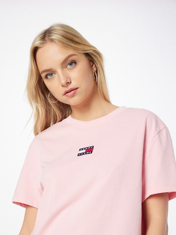 Tricou de la Tommy Jeans pe roz