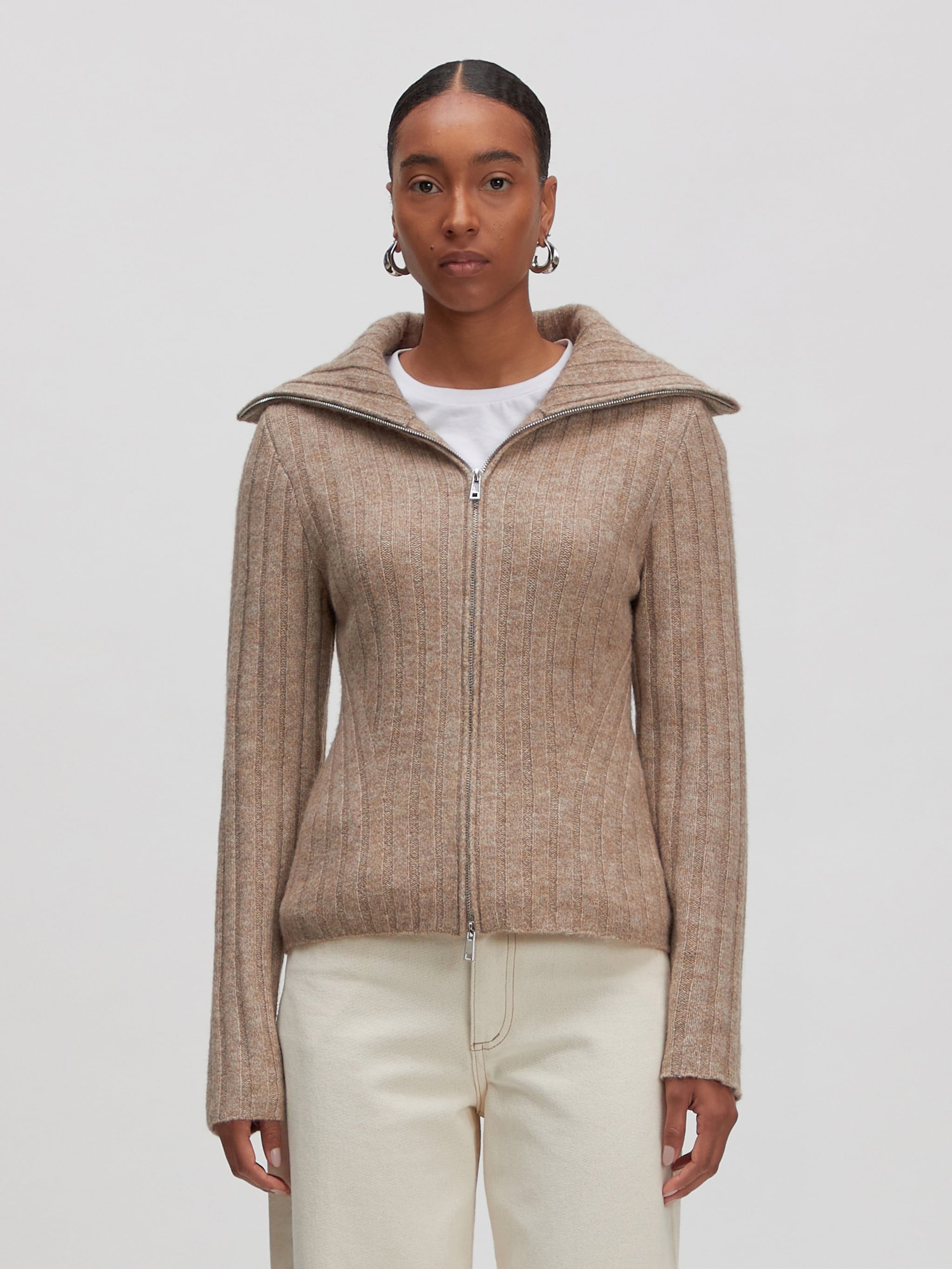 EDITED Producten Gebreid vest 'Lillie Wool' Beige