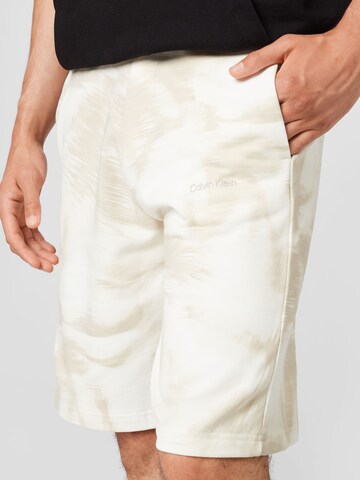 Calvin Klein Normální Kalhoty – béžová