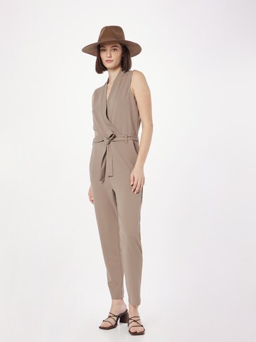 JDY Jumpsuit in Grün