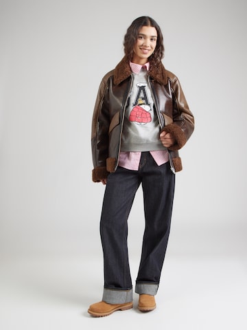 GAP Суичър в сиво