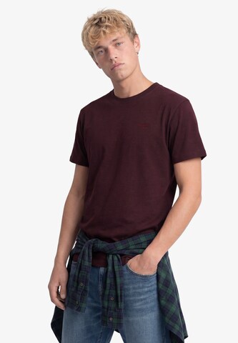 Tricou 'ESSENTIAL SERIF' de la Superdry & Co pe roșu: față