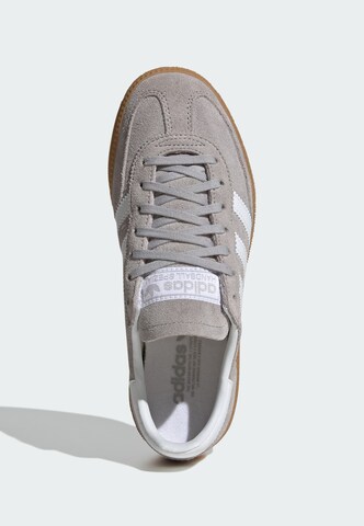 ADIDAS ORIGINALS Sneaker 'Handball Spezial' in Grau