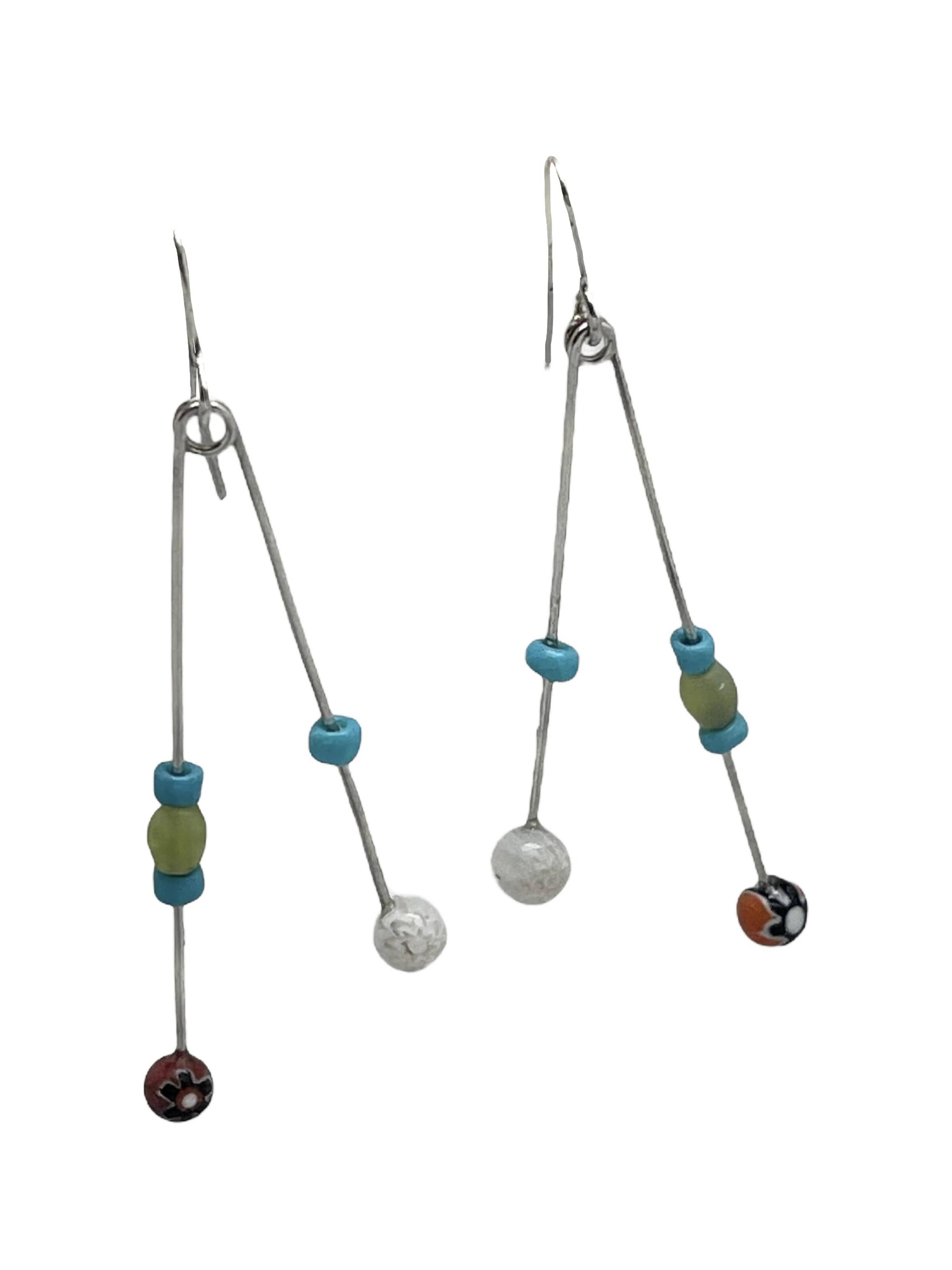 Plata Única Earrings 'Multicolored swing pendant in 925 silver and crystal. One size fits all.' in Silver: front