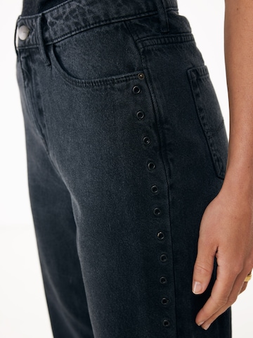 MEXX Regular Jeans in Black