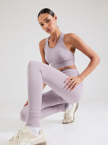 Skinny Pantaloni sportivi 'ONPJIJI' di ONLY PLAY in lilla