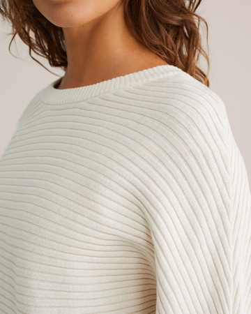 Pull-over WE Fashion en beige