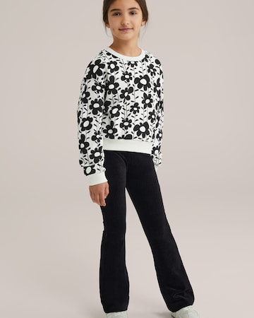 WE Fashion Sweter w kolorze biały
