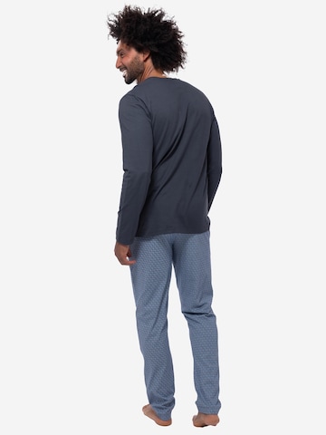 Mey Pajamas long 'Round Geo' in Grey