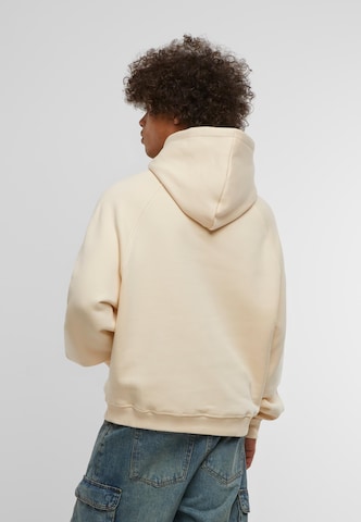Pequs Sweatshirt in Beige