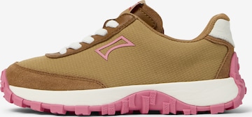 Baskets 'Drift Trail' CAMPER en marron : devant