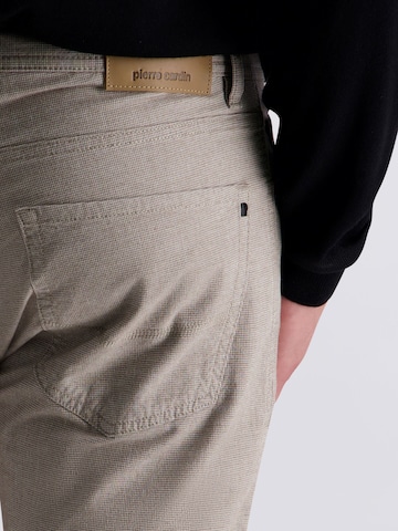 Effilé Pantalon chino PIERRE CARDIN en beige