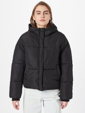 NA-KD Winter jacket in Black: front