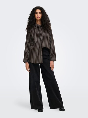 Camicia da donna 'MAYLIN' di ONLY in nero