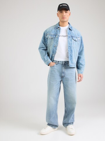 Calvin Klein Jeans - Folgado Calças de ganga em azul