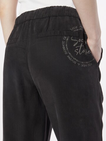 Soccx - Tapered Calças 'Egyptian Goddess' em preto